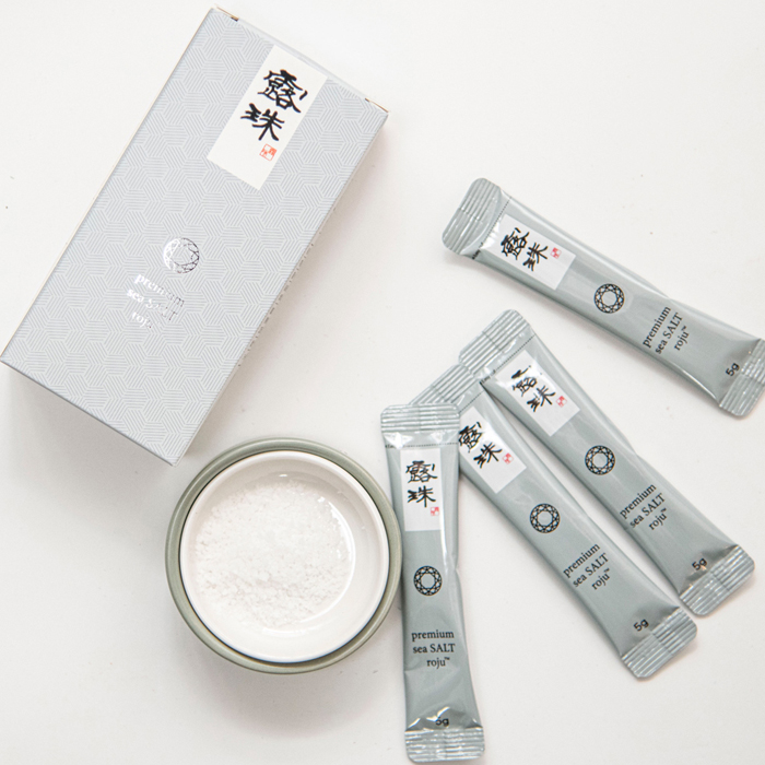 非加熱 熟成塩 干潟プレミアムソルト roju 露珠 「スティック75g」